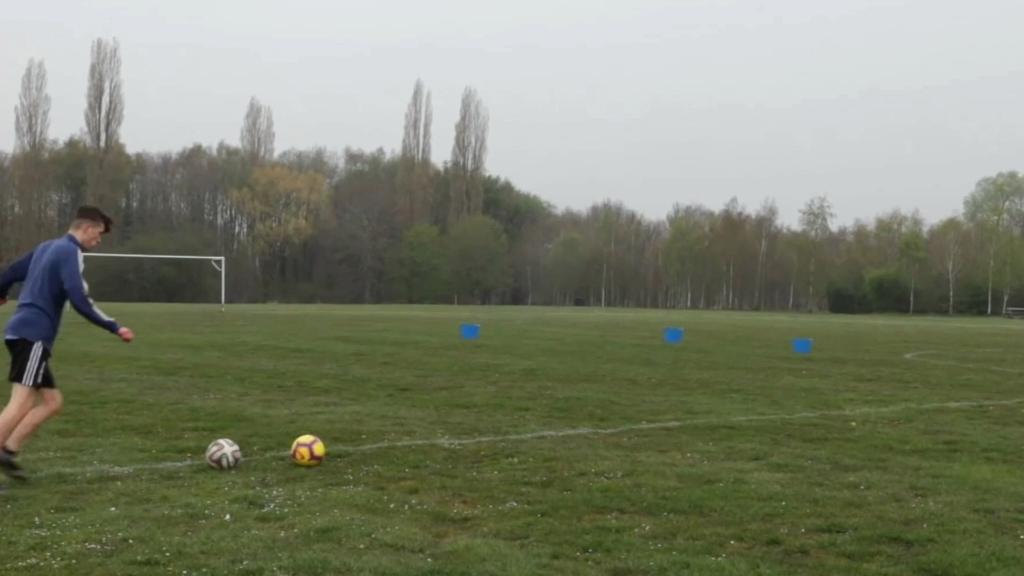 开云sport-球星爆发！赛车赛场再现神级操作的简单介绍