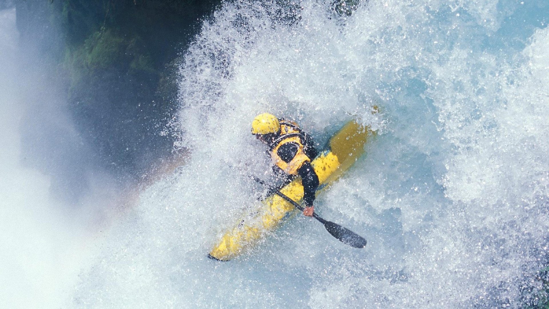 当布克在欧冠之夜打爆防线，篮球场上的狙击手，如何成为绿茵噩梦